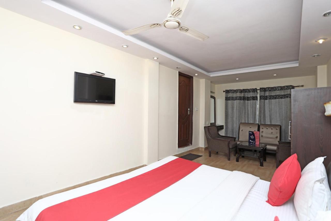 Hotel Maharaja Palace Kanpur Exterior foto