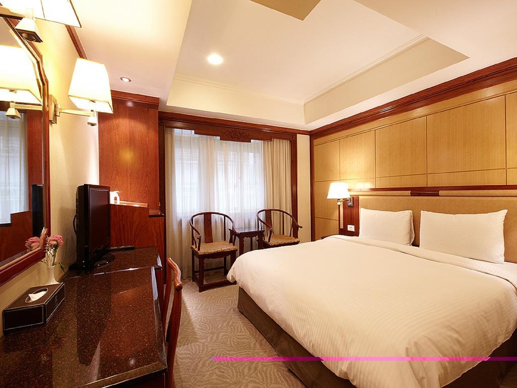 Hotel Maharaja Palace Kanpur Quarto foto